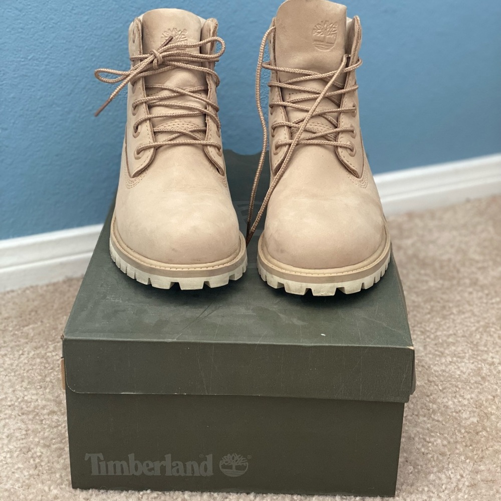 Timberlands// - image 4